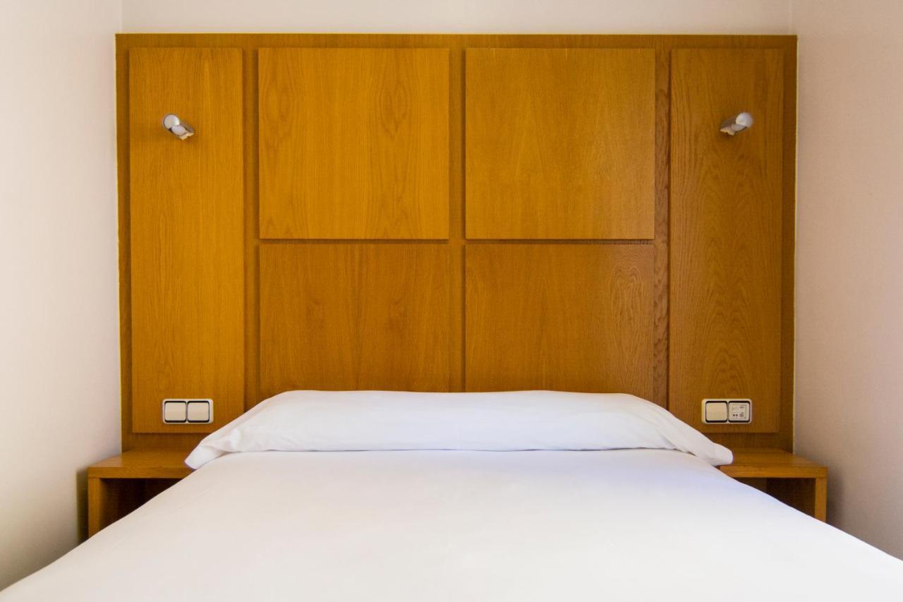 Libredon Rooms ซานติอาโก เด กอมโปสเตลา ภายนอก รูปภาพ